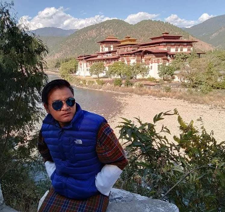 Phurba Namgyel, Guide